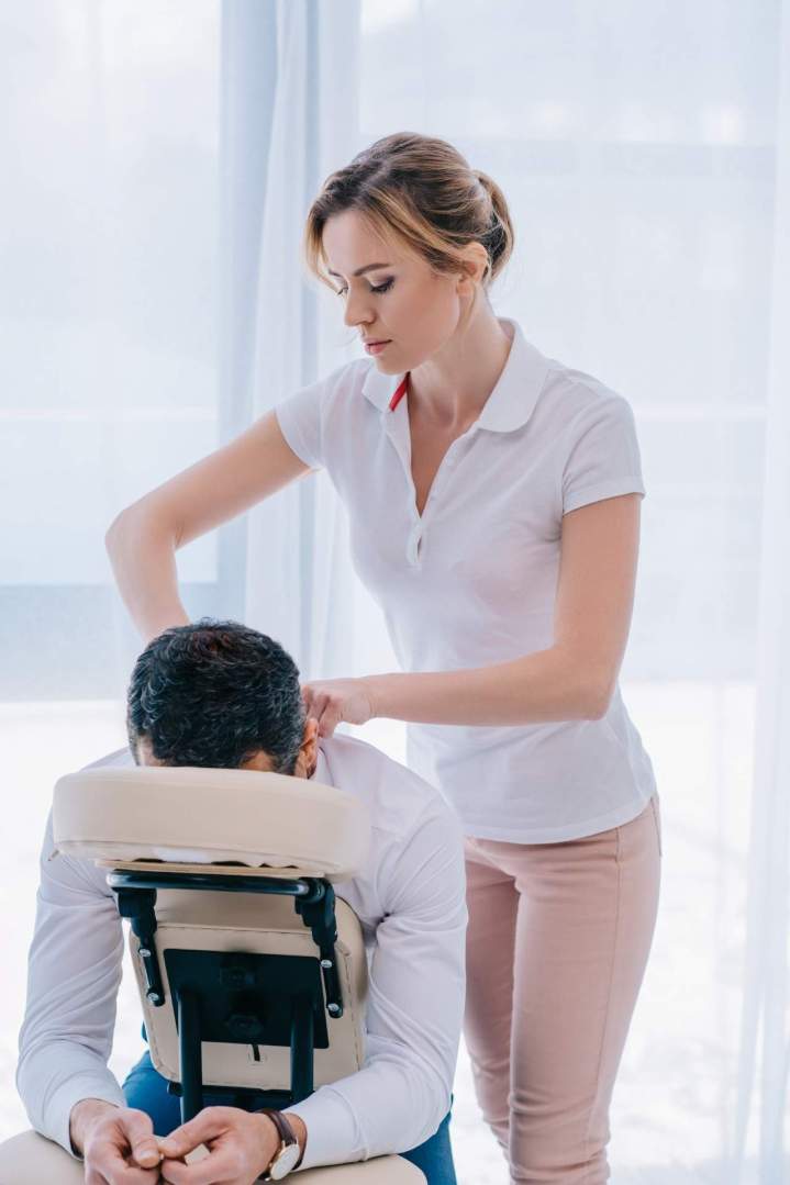 Soin chiropratique zone cervicale Saint-Augustin-de-Desmaures